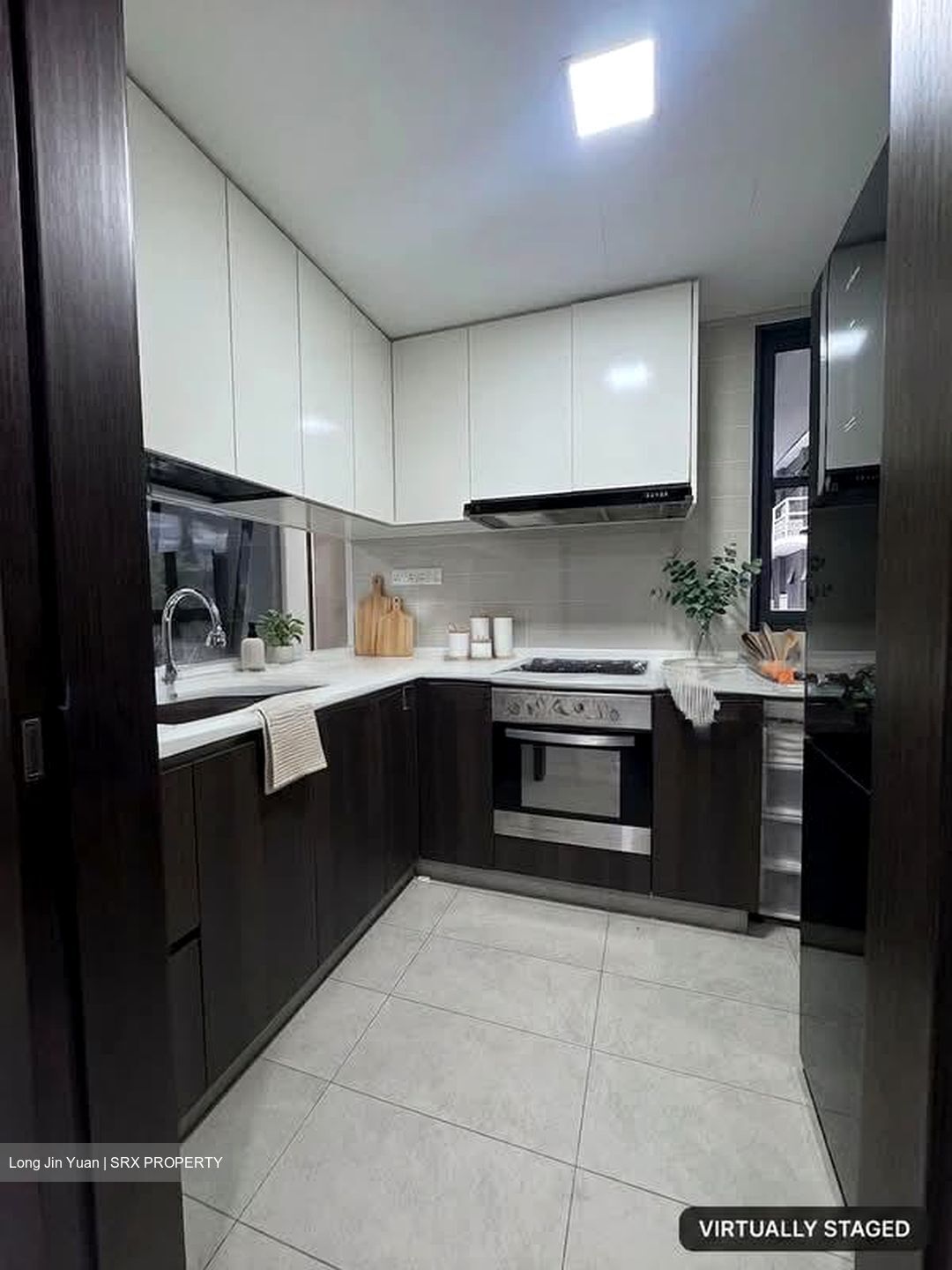 Symphony Suites (D27), Condominium #604668041